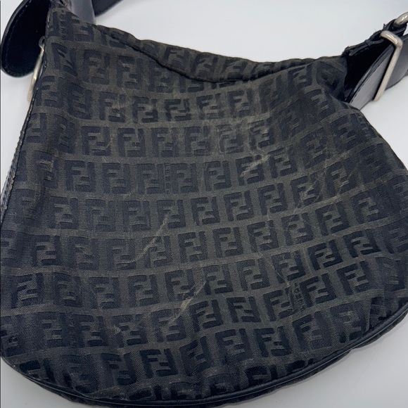 Fendi Oyster Black and Silver hardware small Shoulder Bag - Picture 6 of 16